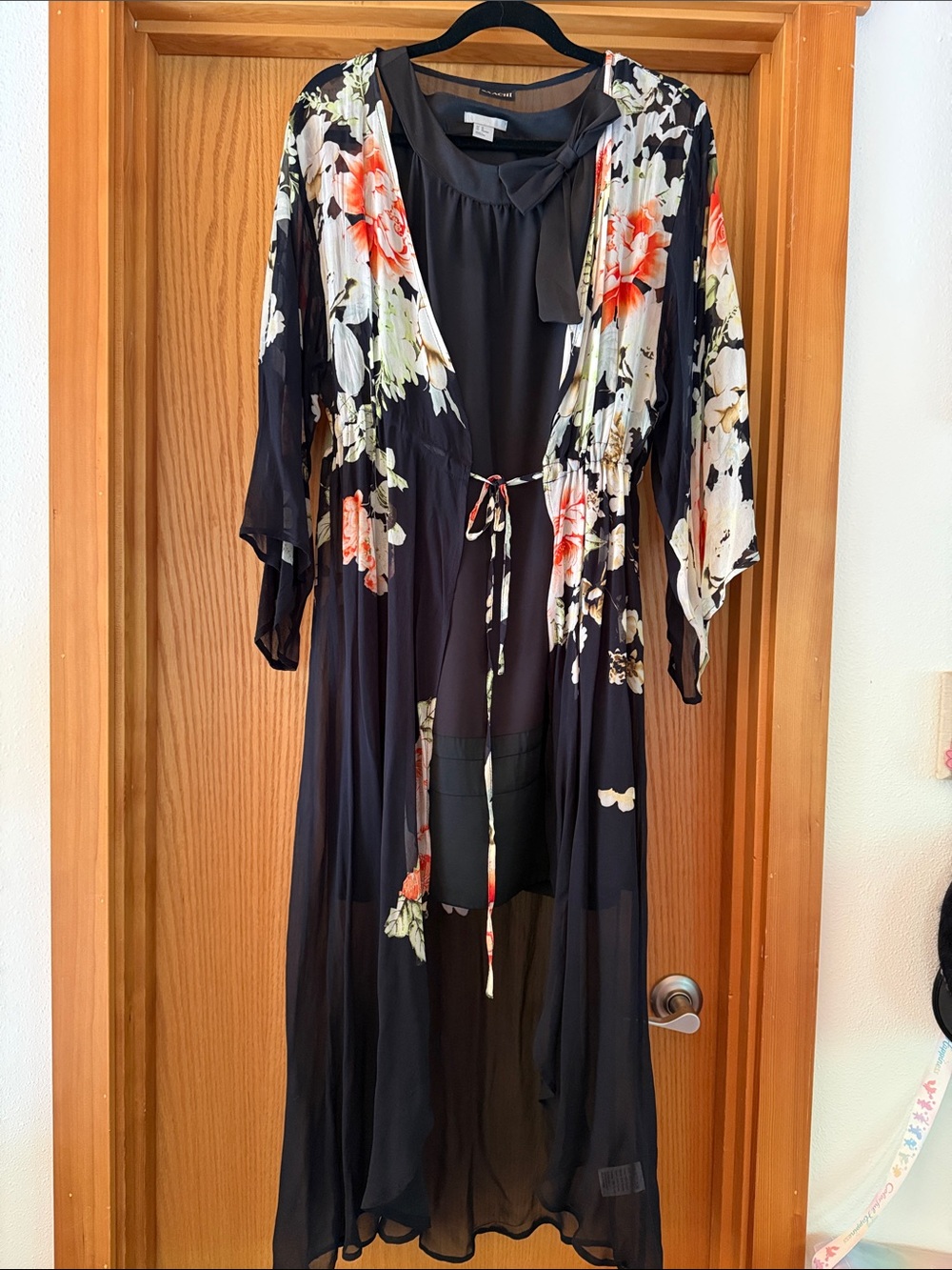 SAACHI Black Floral Sheer Kimono Robe with Tie Waist